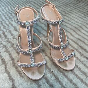 GIUSEPPE ZANOTTI Crystal-Embellished T-Strap Sandal Size 40